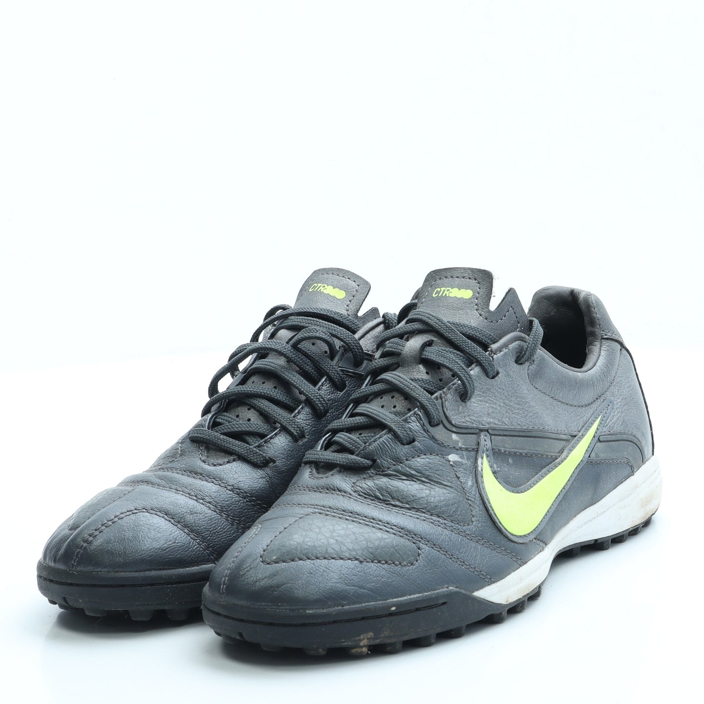 Nike Boys Grey Leather Trainer UK 6 40