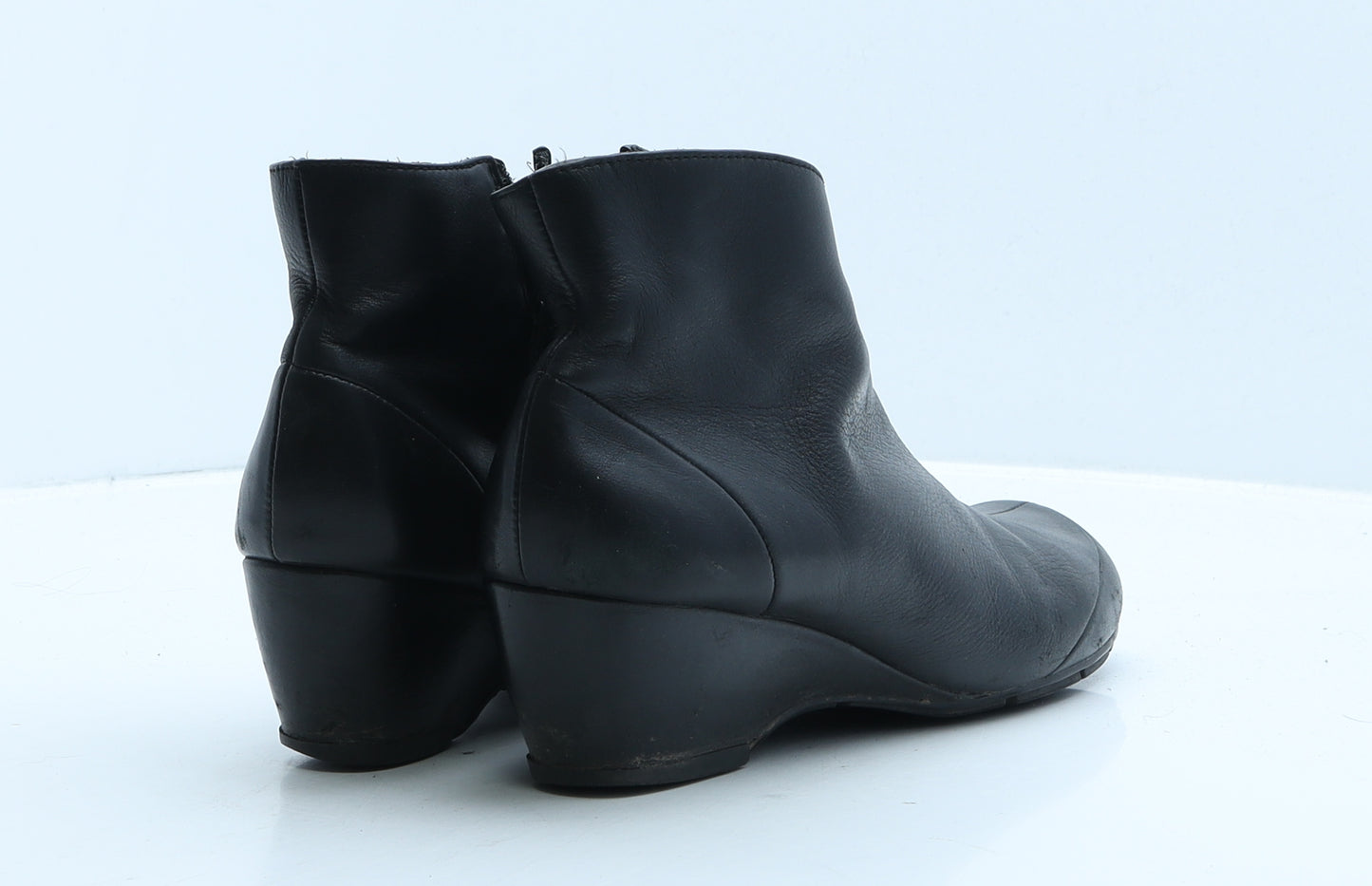 Clarks Womens Black Leather Bootie Boot UK 7 40