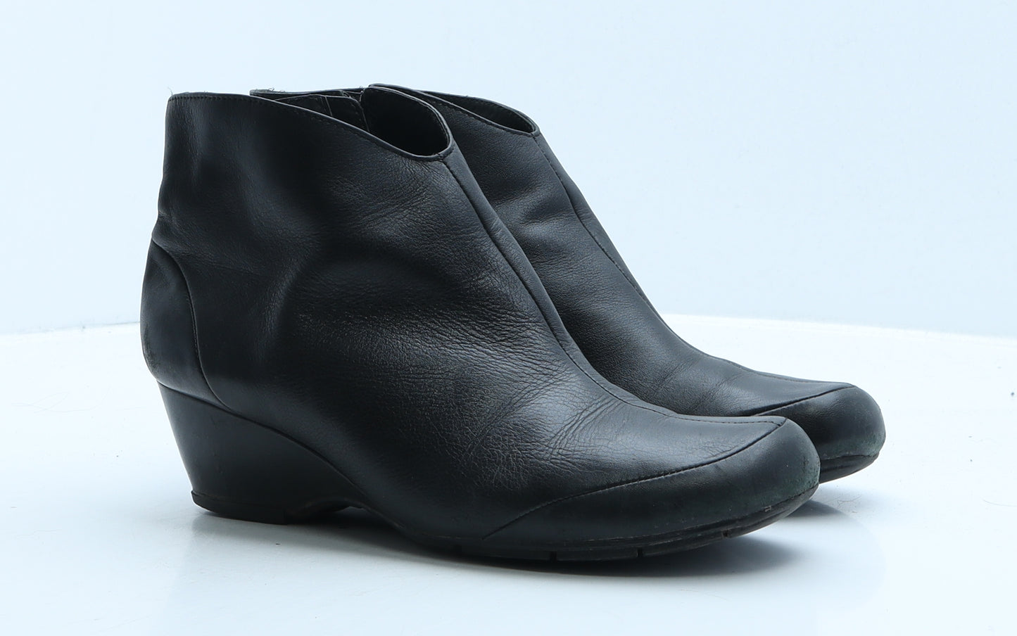 Clarks Womens Black Leather Bootie Boot UK 7 40