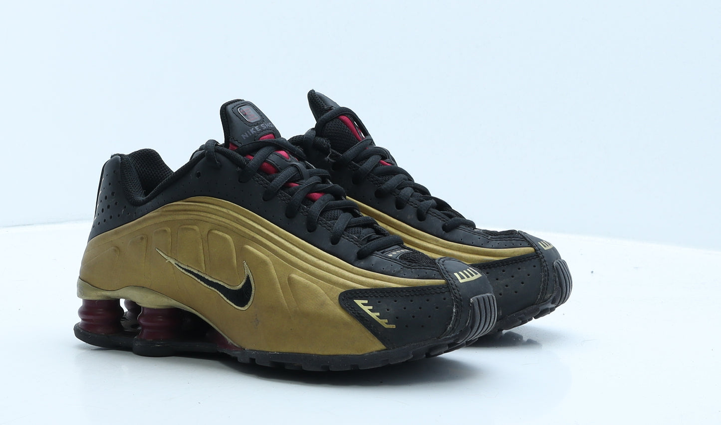 Nike Boys Gold Colourblock Leather Trainer UK 4 36.5 - Nike Shox