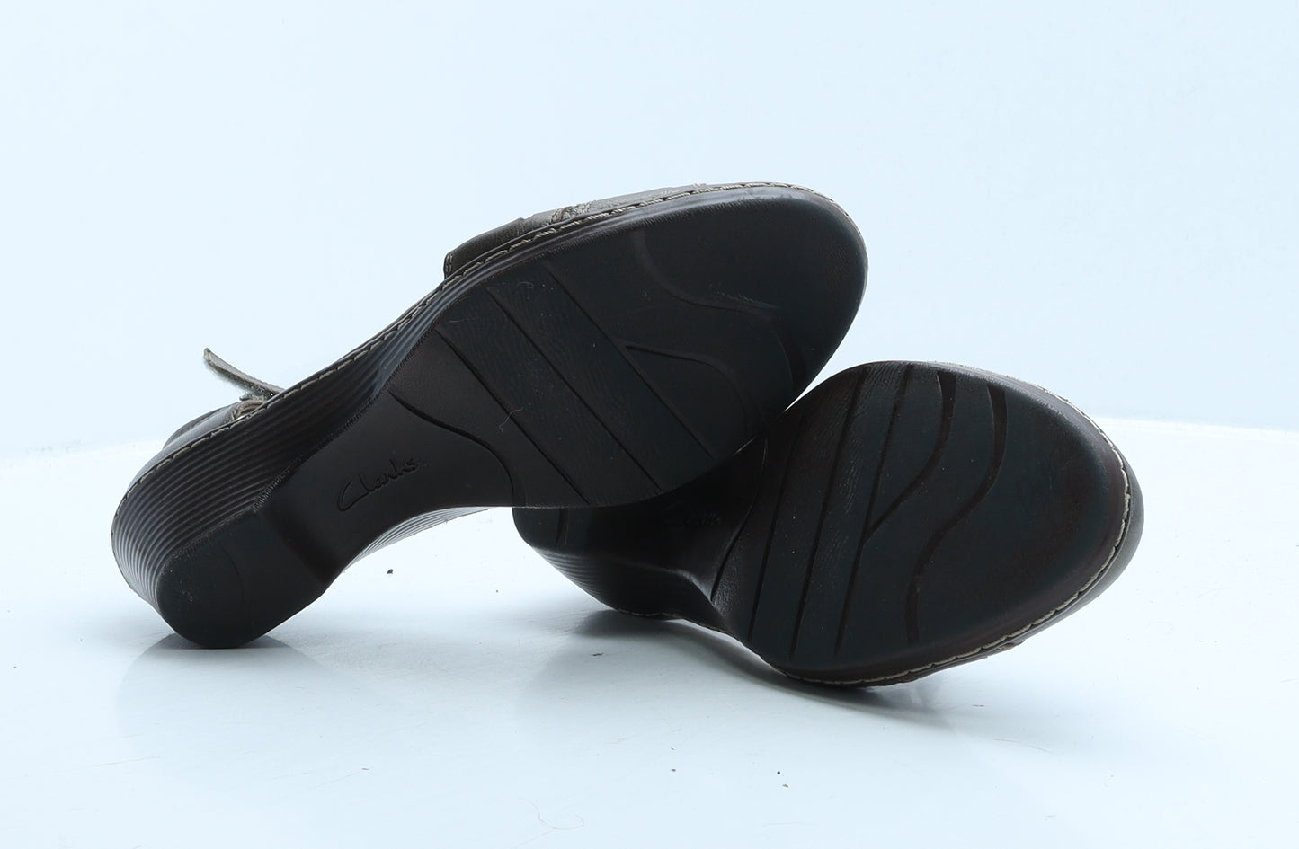 Clarks Womens Brown Leather Strappy Sandal UK 7 40