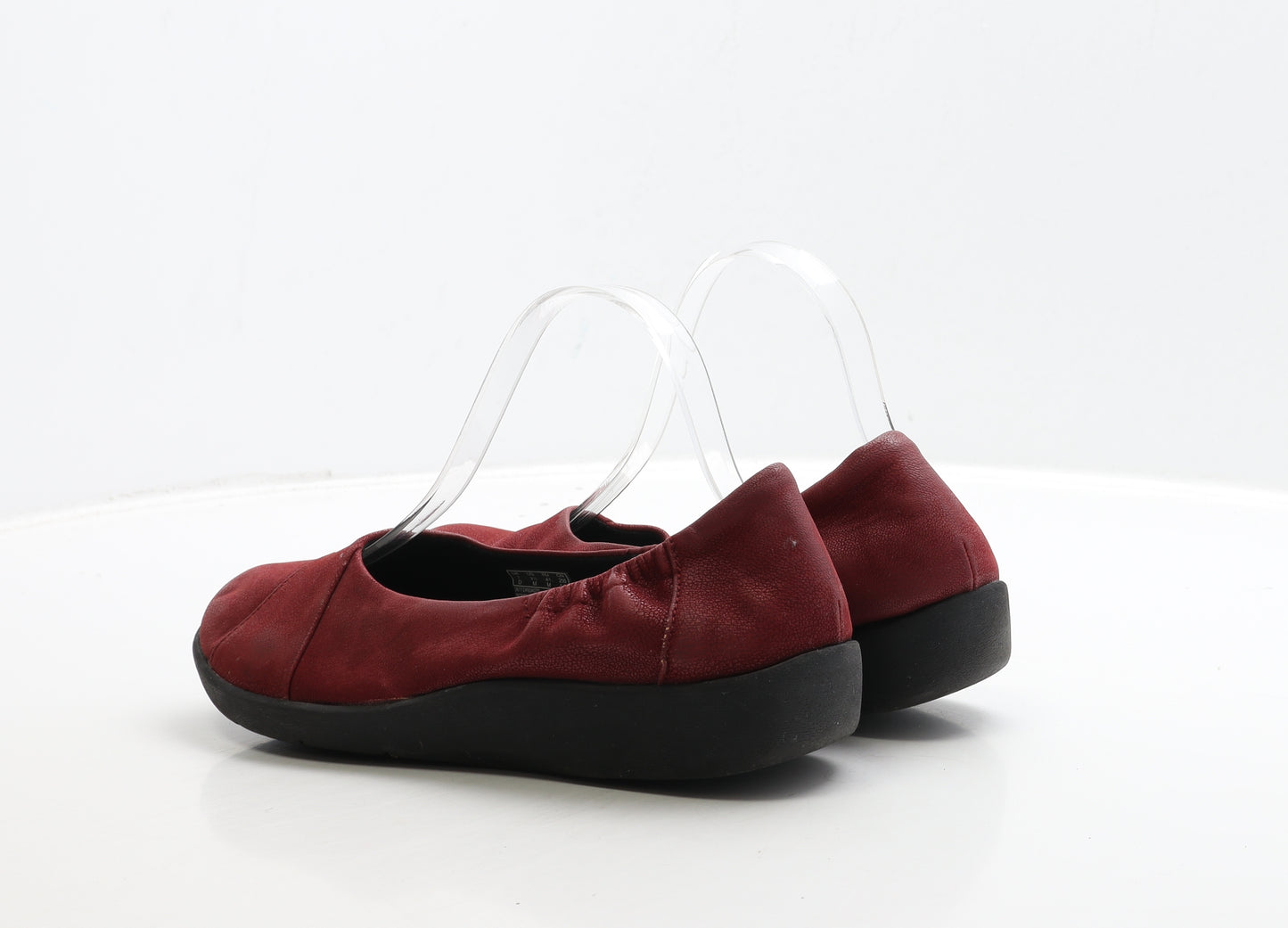 Clarks Womens Red Leather Flat UK 7 40