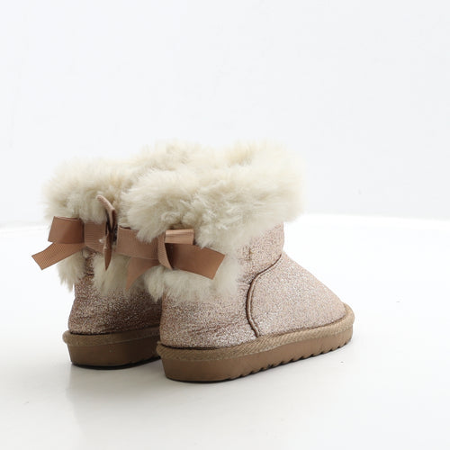 Primark Girls Gold Polyester Shearling Style Boot UK 6 23