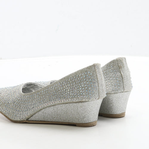 Sweet Gifts Girls Silver Polyester Slip On Heel UK 3 36