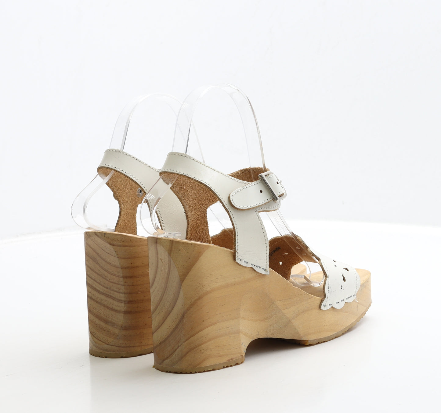 Red or Dead Womens White Geometric Leather Strappy Heel UK 4 37