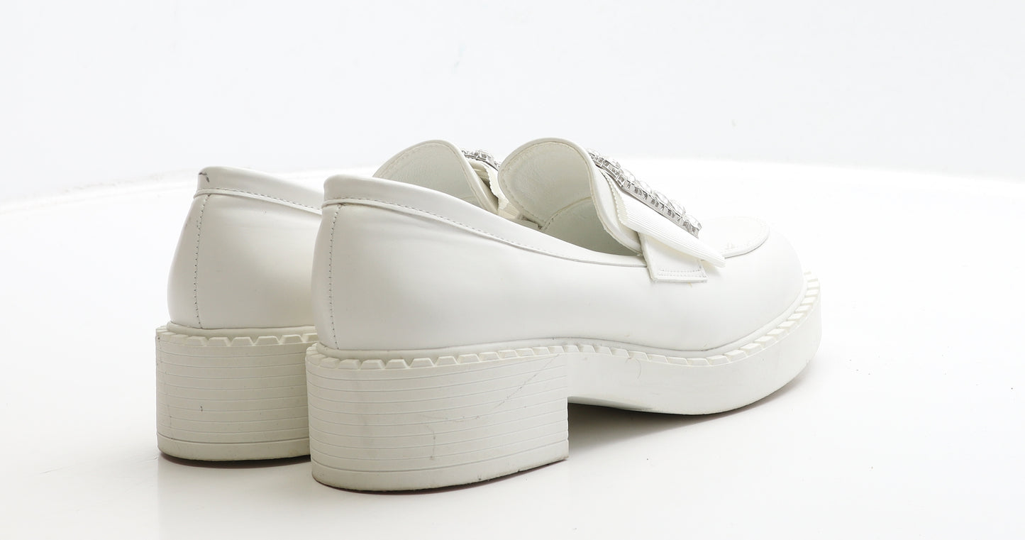 Preworn Womens White Leather Loafer Casual UK 4 37