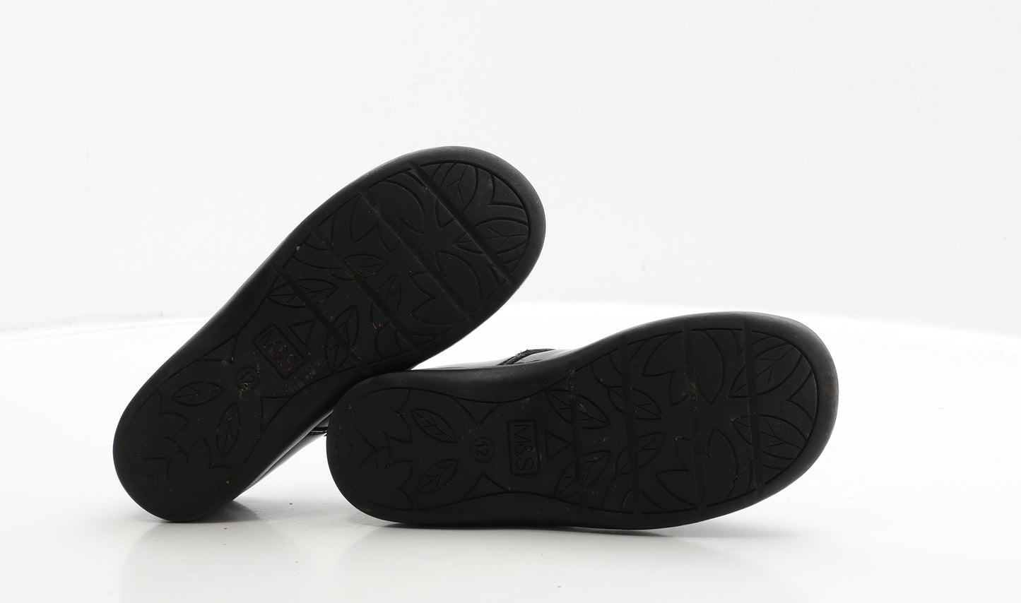 Marks and Spencer Girls Black PVC Flat UK 12 30 - Flower Detail