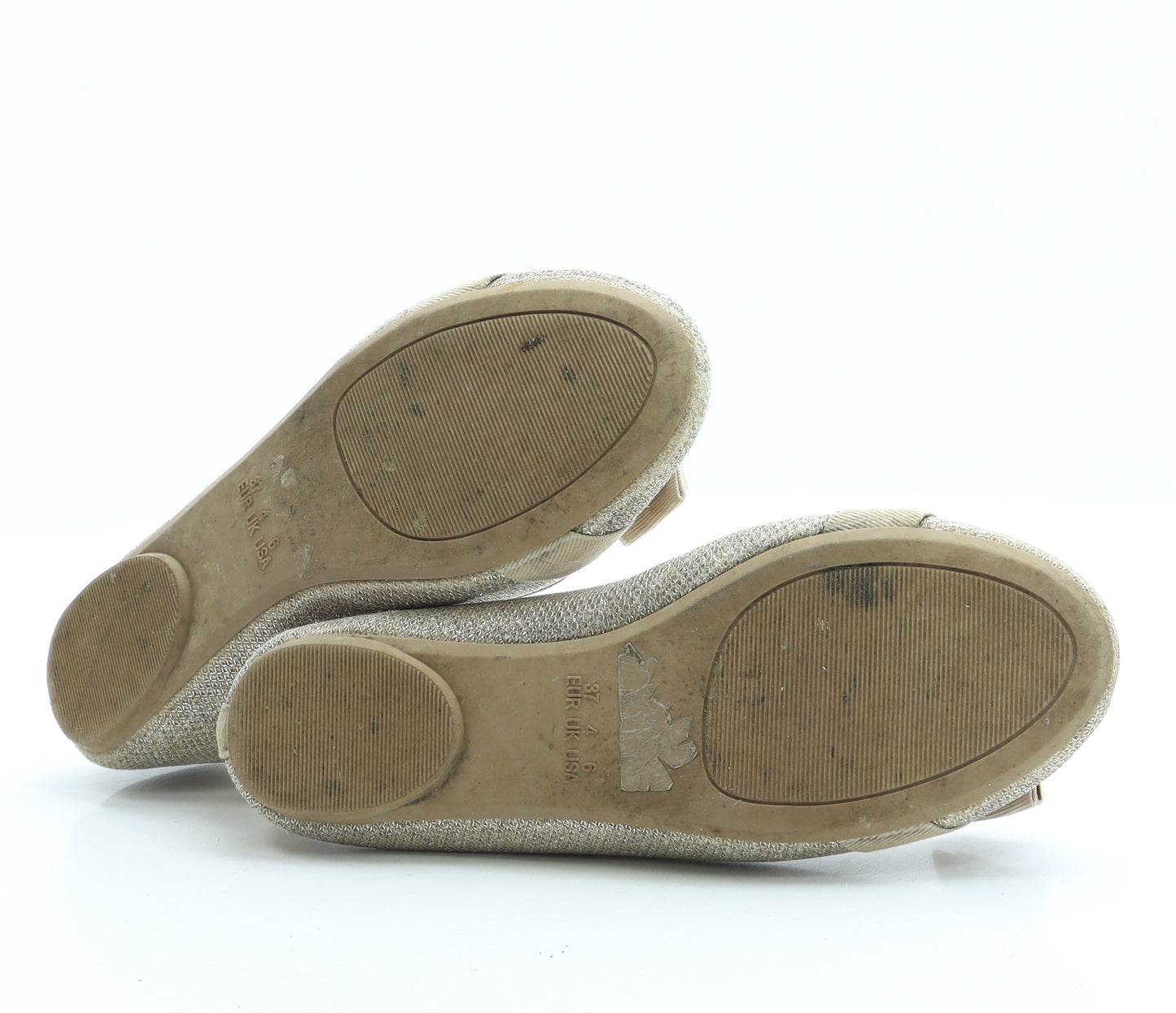 Primark Girls Gold Polyester Ballet Flat UK 4 37 US 6 - Wide Fit