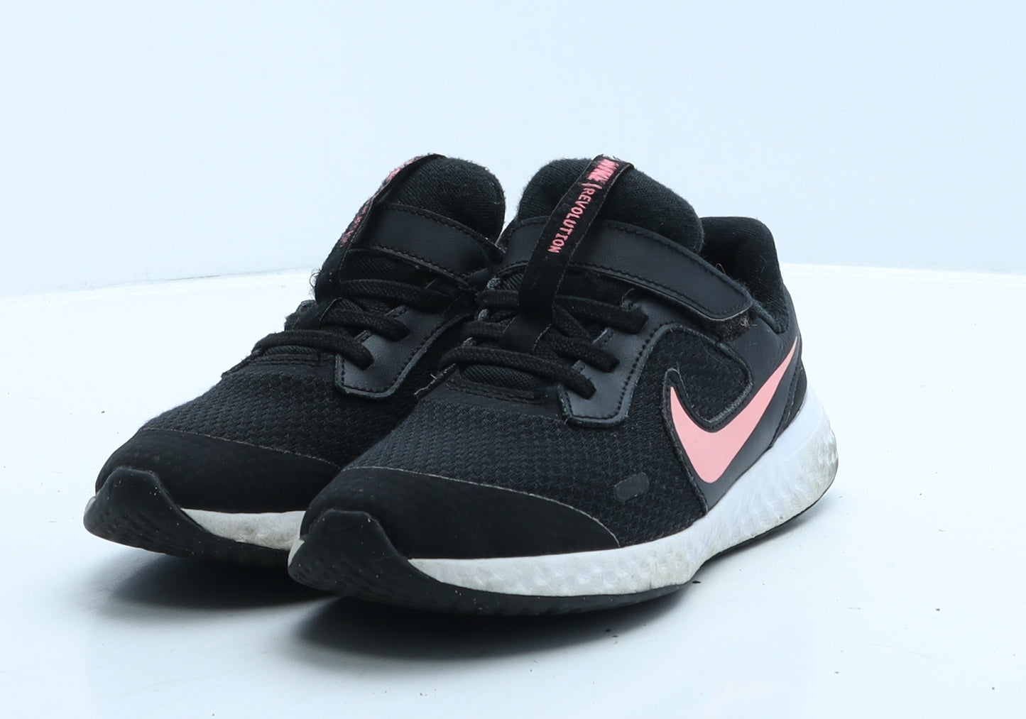 Nike Girls Black Colourblock Polyester Trainer UK 13.5 32