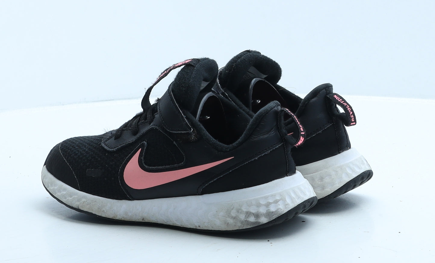 Nike Girls Black Colourblock Polyester Trainer UK 13.5 32