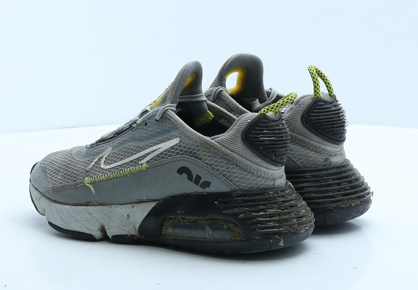 Nike Boys Grey Colourblock Polyester Trainer UK 3.5 36 - Nike Air 270