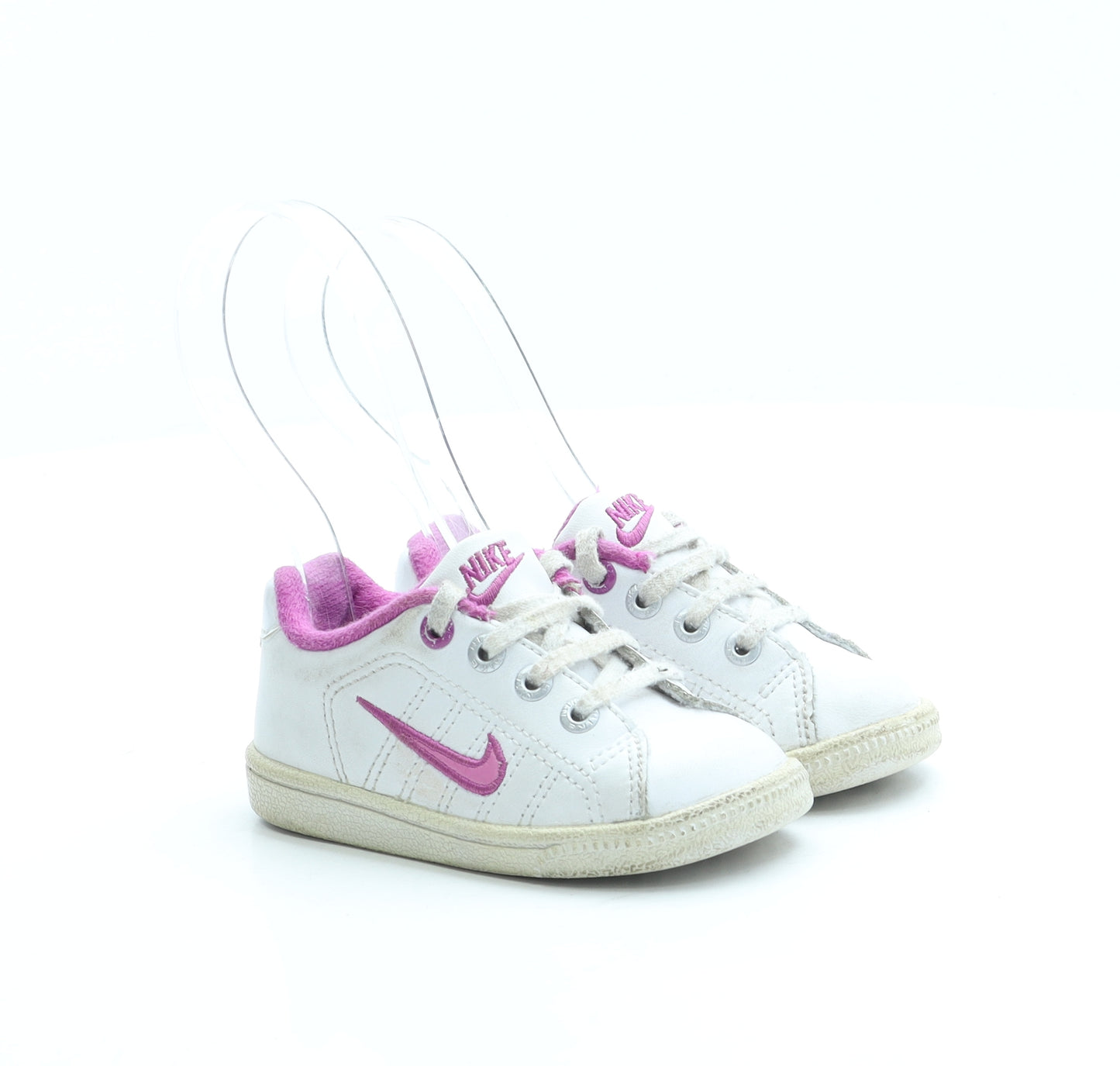 Nike Girls White Leather Trainer UK 5 21