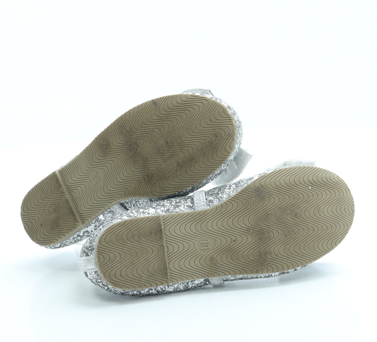 Walkright Girls Silver Polyester Ballet Flat UK 11