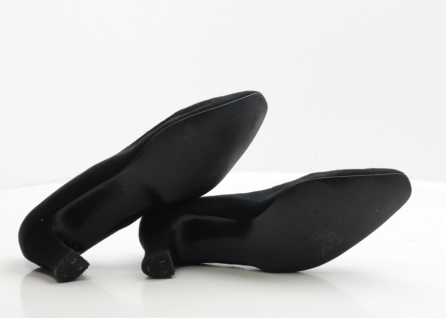Preworn Womens Black Suede Court Heel UK 7