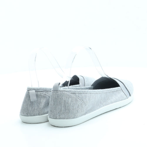 Primark Womens Grey Fabric Slip On Flat UK 6 39 US 8