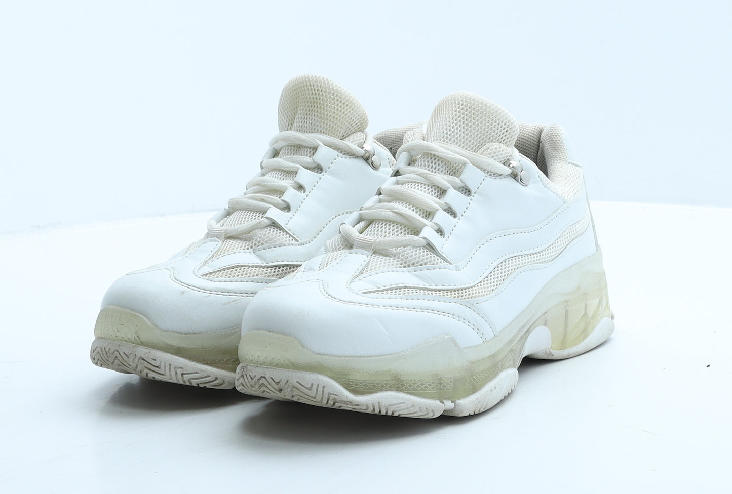 Preworn Womens White Leather Trainer UK 5