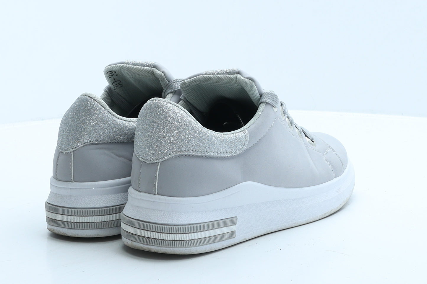 Preworn Womens Grey Leather Trainer UK 5 38