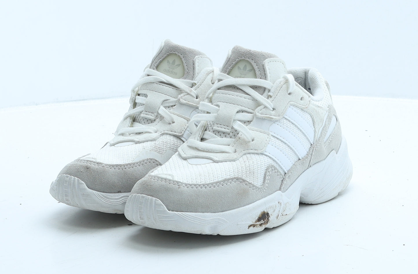 adidas Girls White Colourblock Fabric Trainer UK 13.5 32