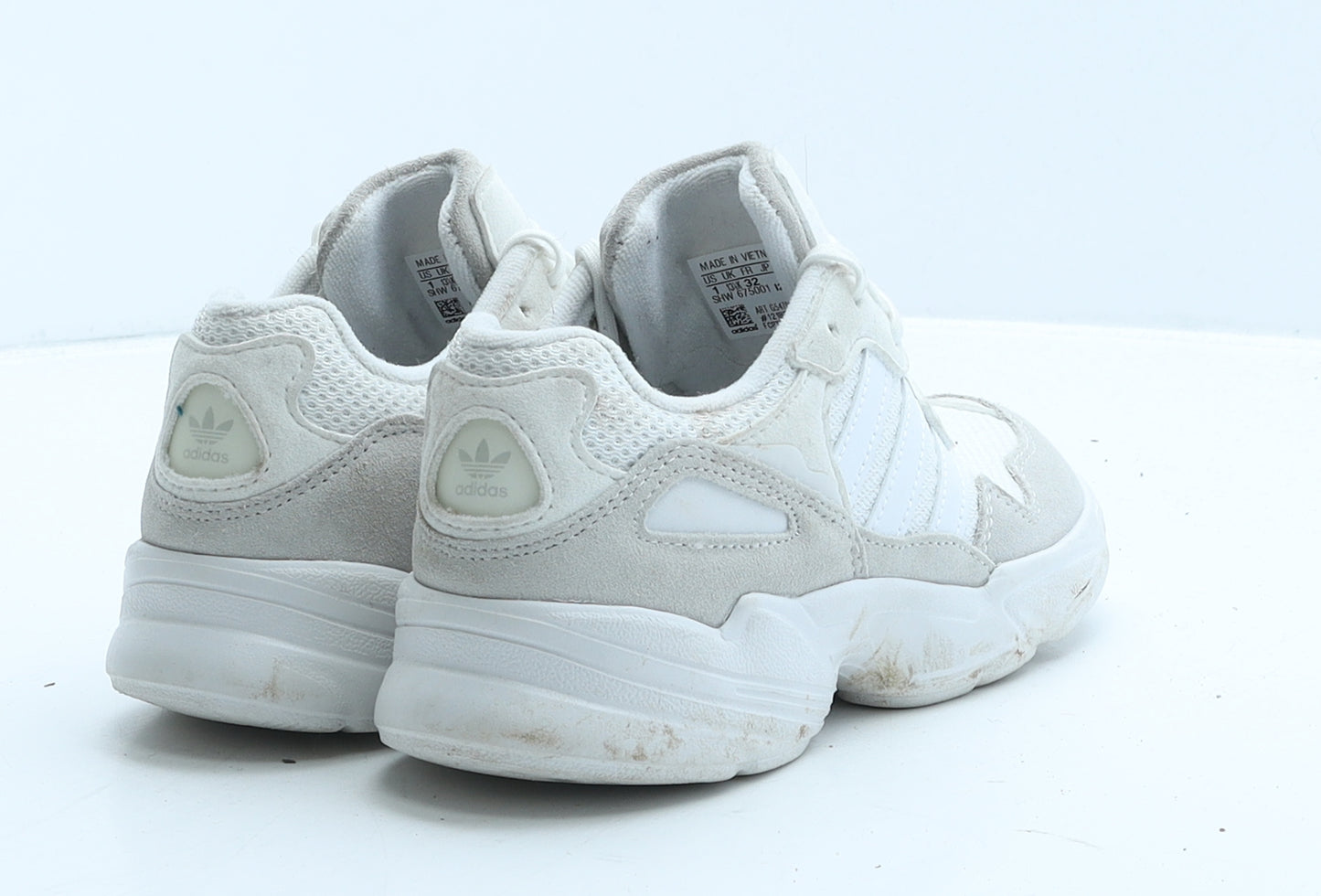adidas Girls White Colourblock Fabric Trainer UK 13.5 32