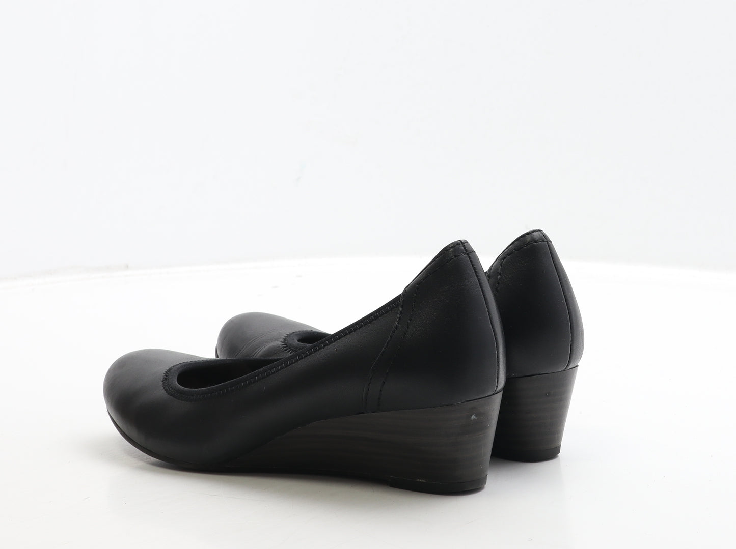 Tamaris Womens Black Leather Court Heel UK 4 37 - Estimated UK Size 4