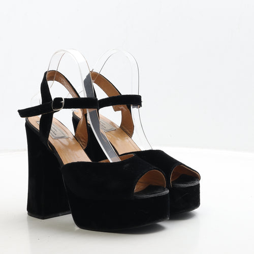 Claire Chamberlain Womens Black Polyester Platform Heel UK 6