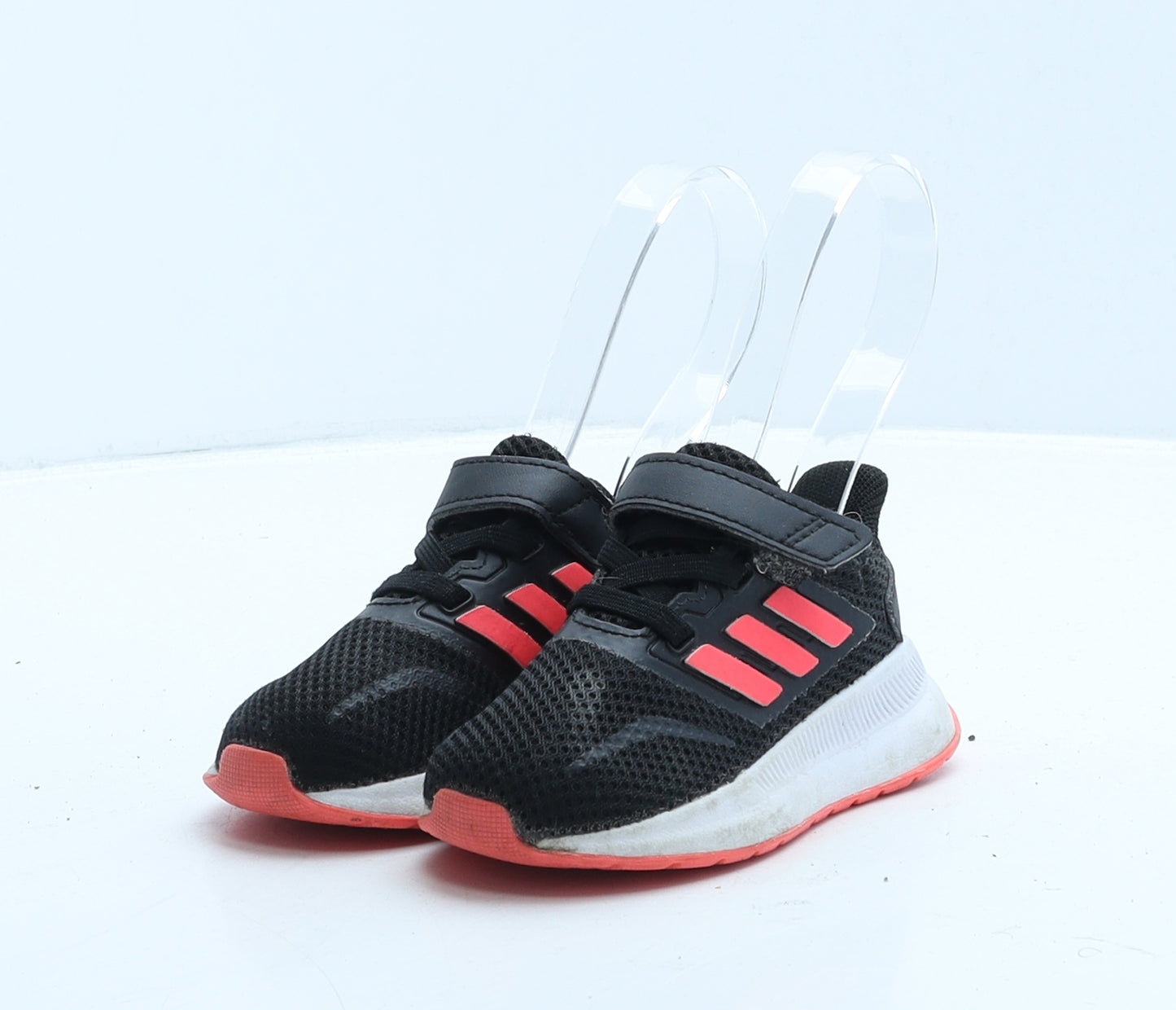adidas Girls Black Leather Trainer UK 4 20