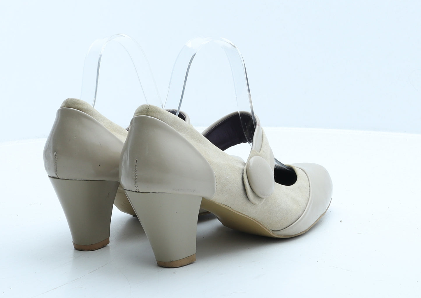 Susst Womens Beige Vinyl Court Heel UK 6 39