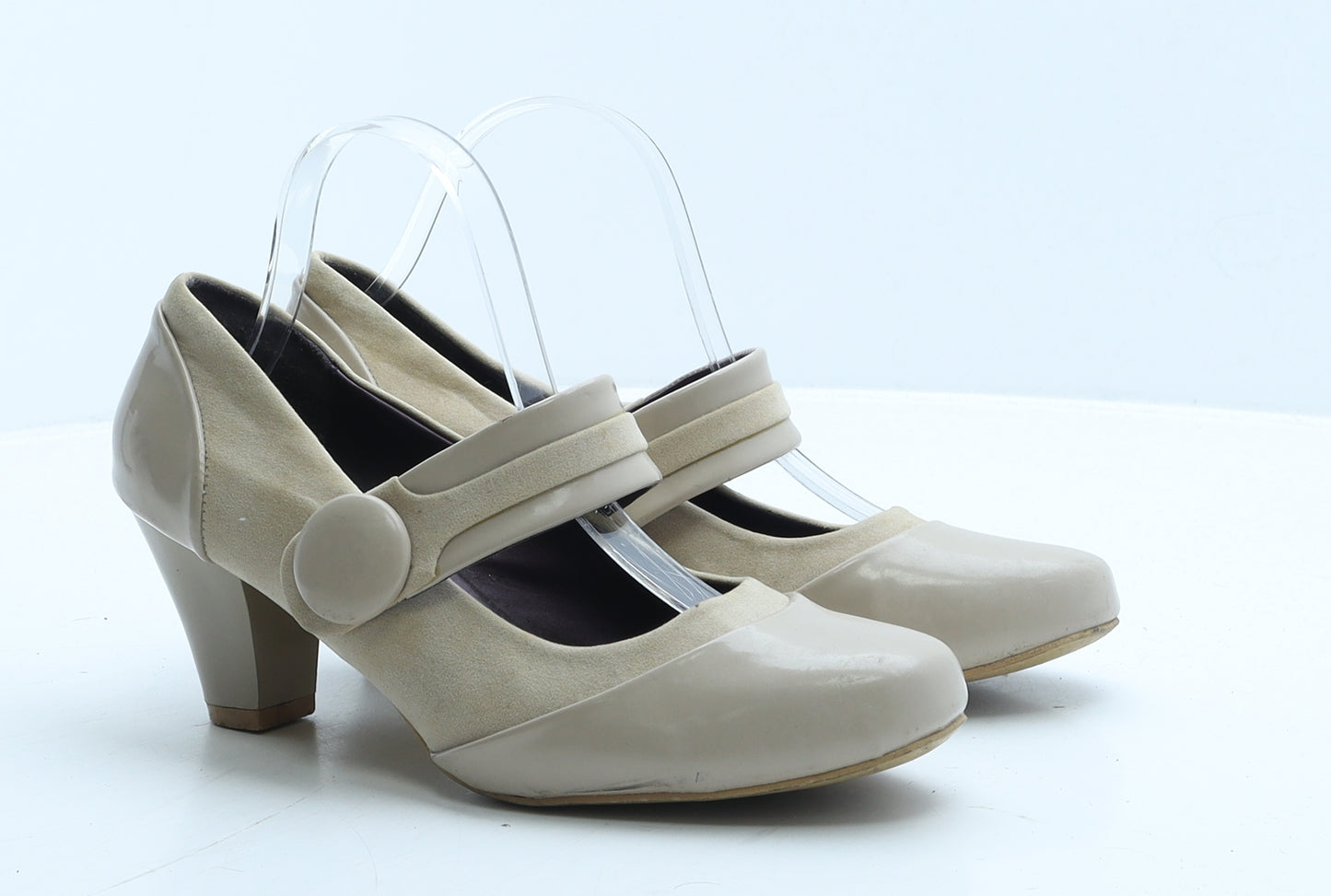 Susst Womens Beige Vinyl Court Heel UK 6 39