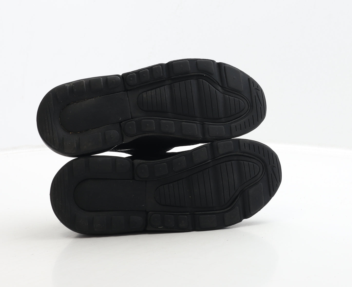 Nike Boys Black Polyester Trainer UK 2.5 35 - Nike 270