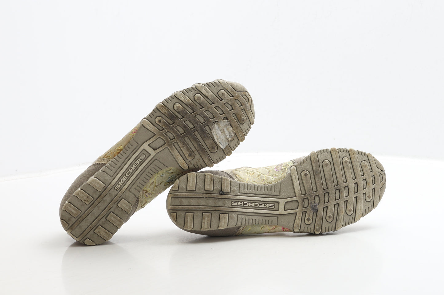 Skechers Womens Grey Geometric Suede Slip On Flat UK 3 36 - Fish Detail