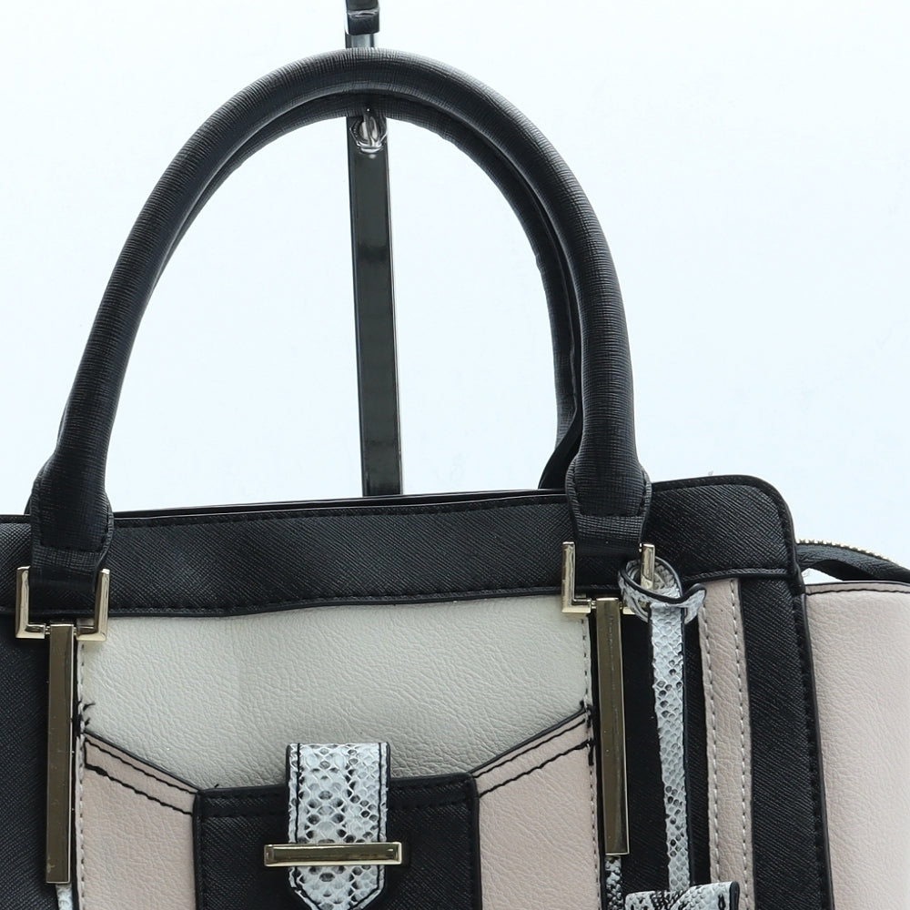 F&F Womens Black Striped Vinyl Shoulder Bag Size Small Zip