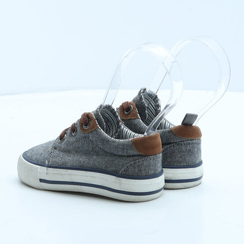 Primark Boys Grey Fabric Trainer Casual UK 5 22