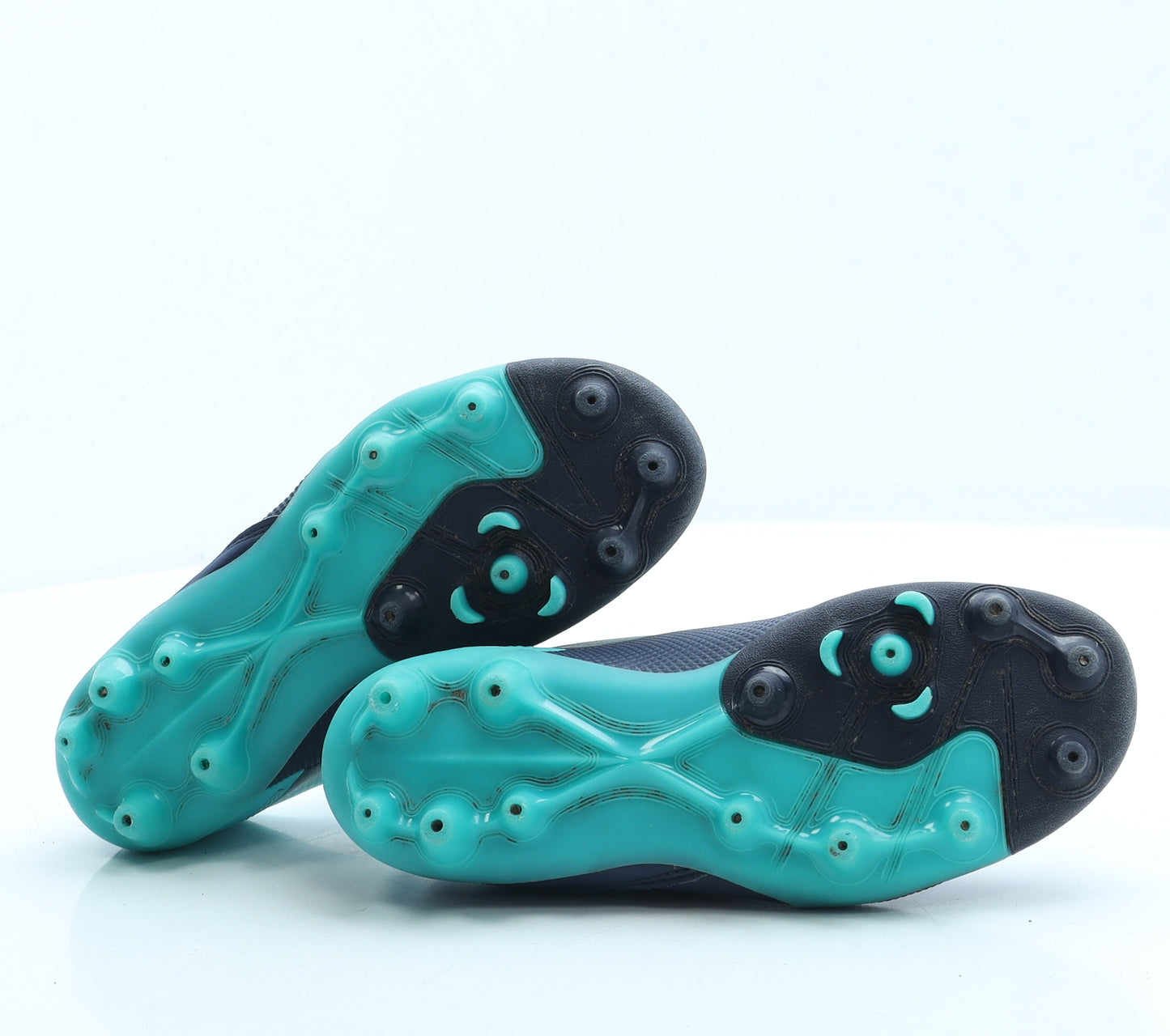 DECATHLON Boys Blue Leather Trainer UK 1 33 - Football Boots