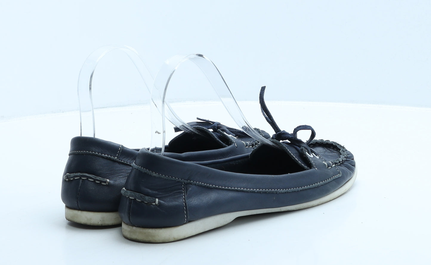 Preworn Womens Blue Leather Flat UK 7 40