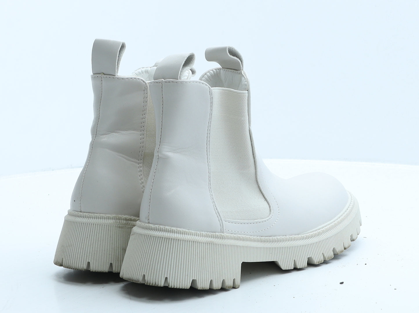 Preworn Womens Ivory Leather Chelsea Boot UK 4 37