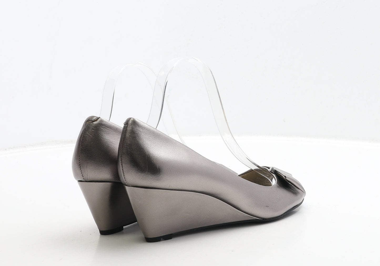 Marks and Spencer Womens Silver Leather Court Heel UK 5 38