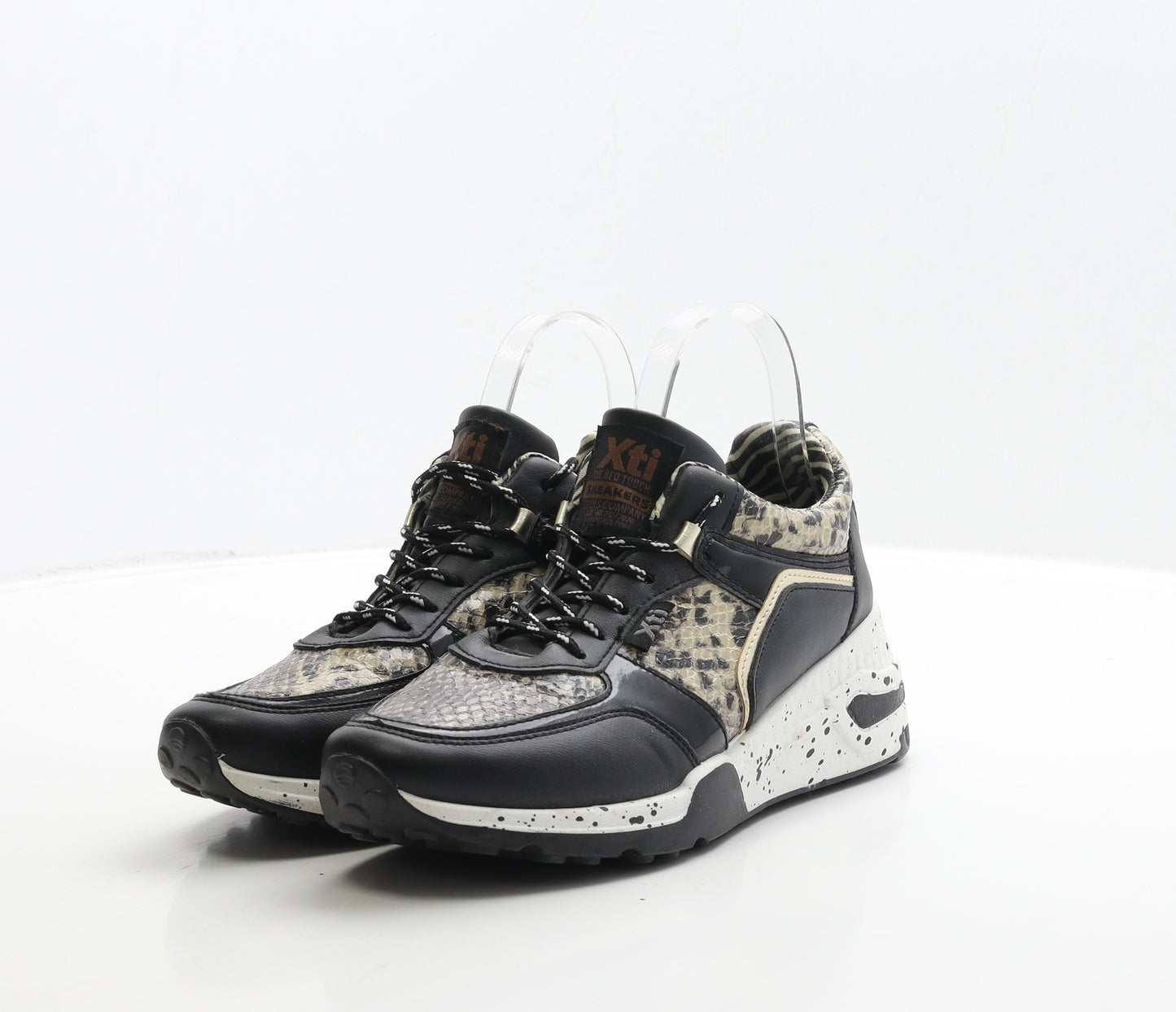 Xti Womens Black Geometric Polyester Trainer UK 5 38
