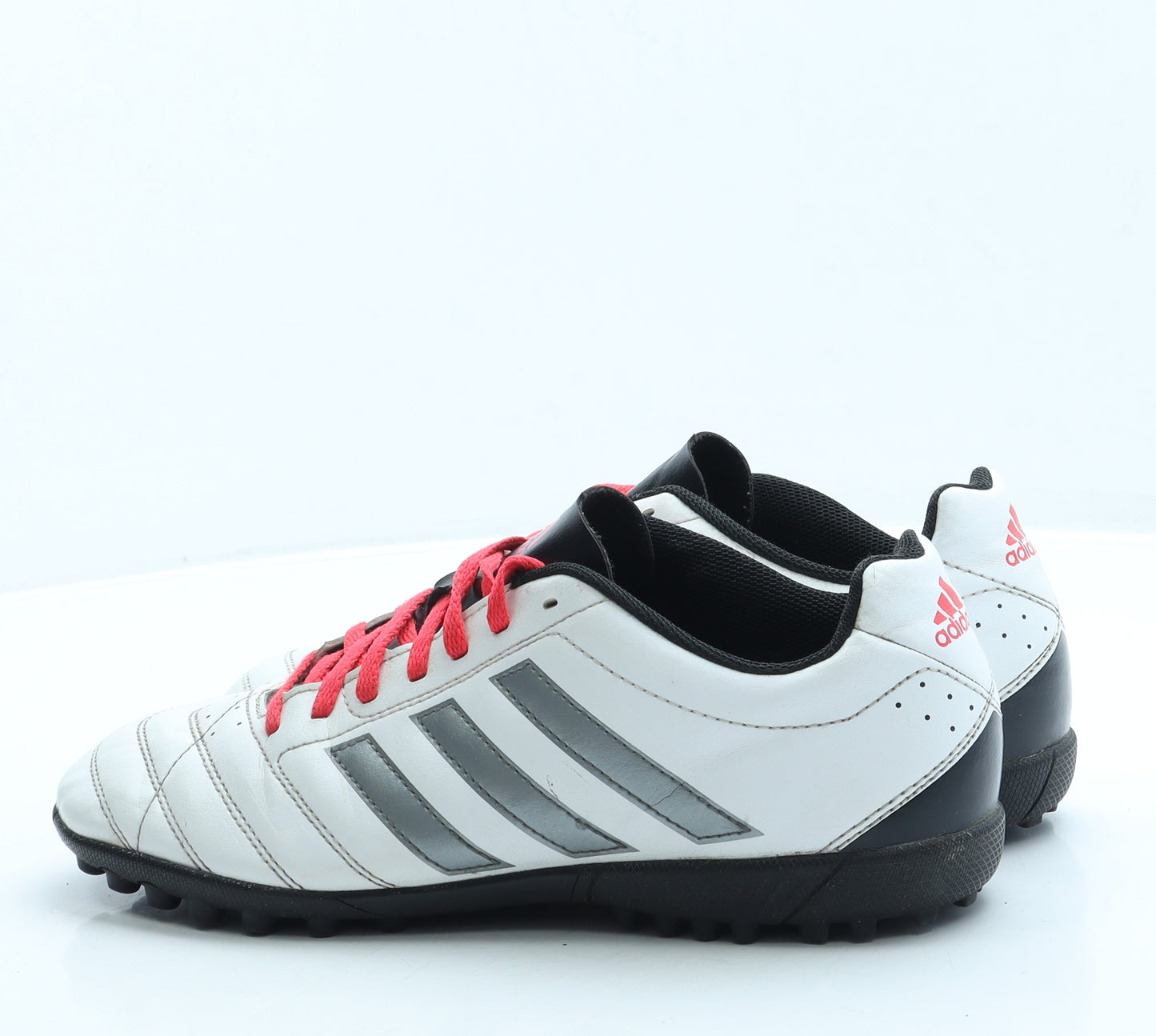 adidas Mens White Leather Trainer UK 8 42 - Astro Turf shoe