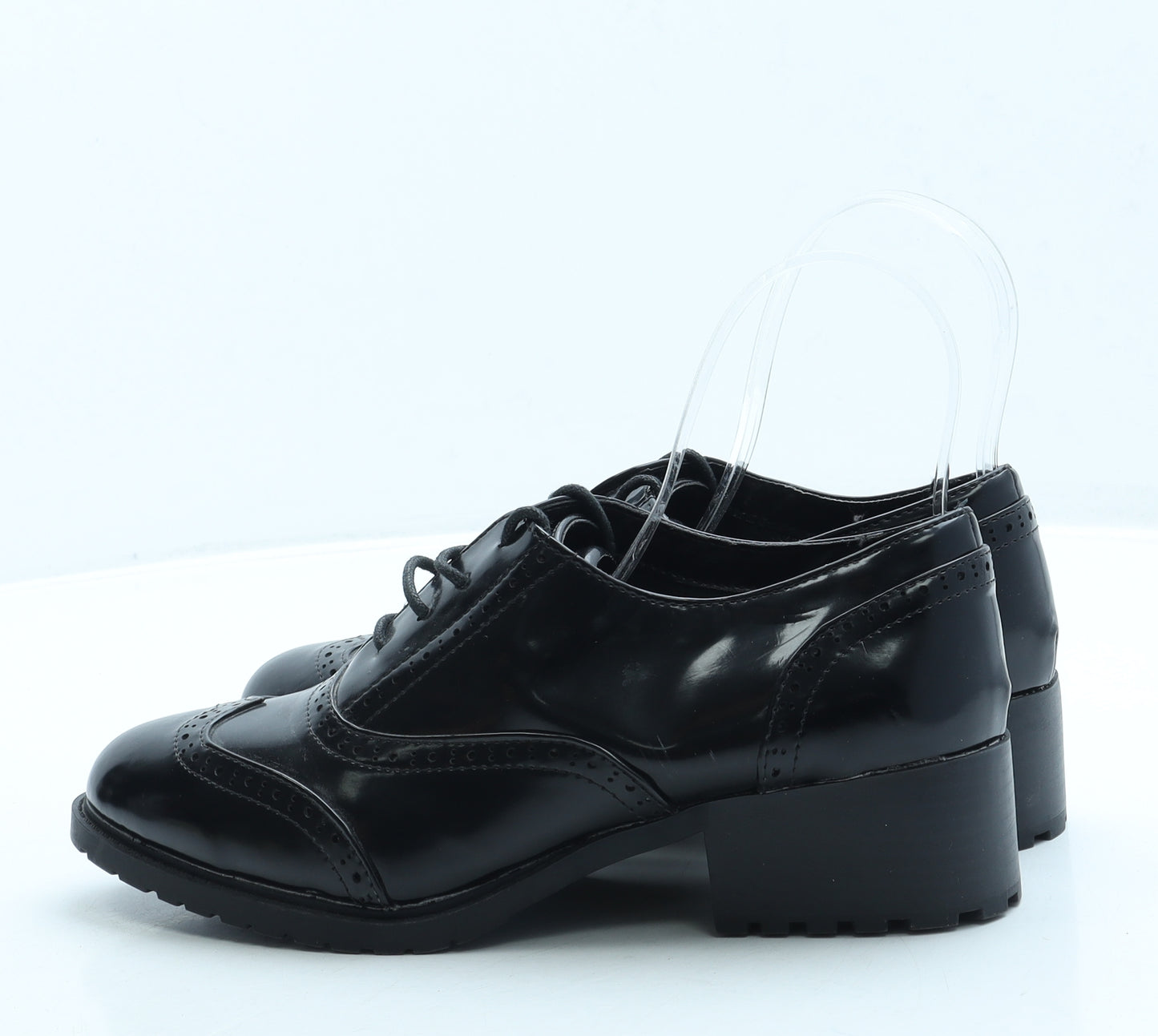 Marks and Spencer Womens Black Leather Flat UK 5 38 - Wide Fit / Brogue style