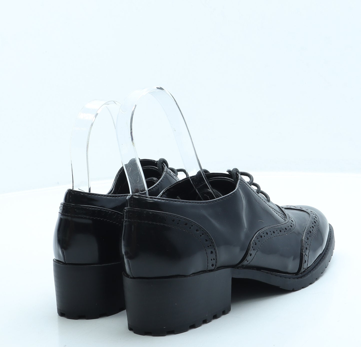 Marks and Spencer Womens Black Leather Flat UK 5 38 - Wide Fit / Brogue style