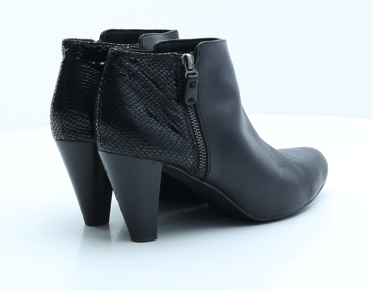 FootGlove Womens Black Leather Bootie Boot UK 7.5 - Wider fit