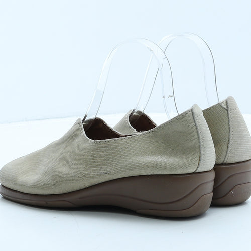 Pavers Womens Beige Geometric Leather Loafer Casual UK 4 37