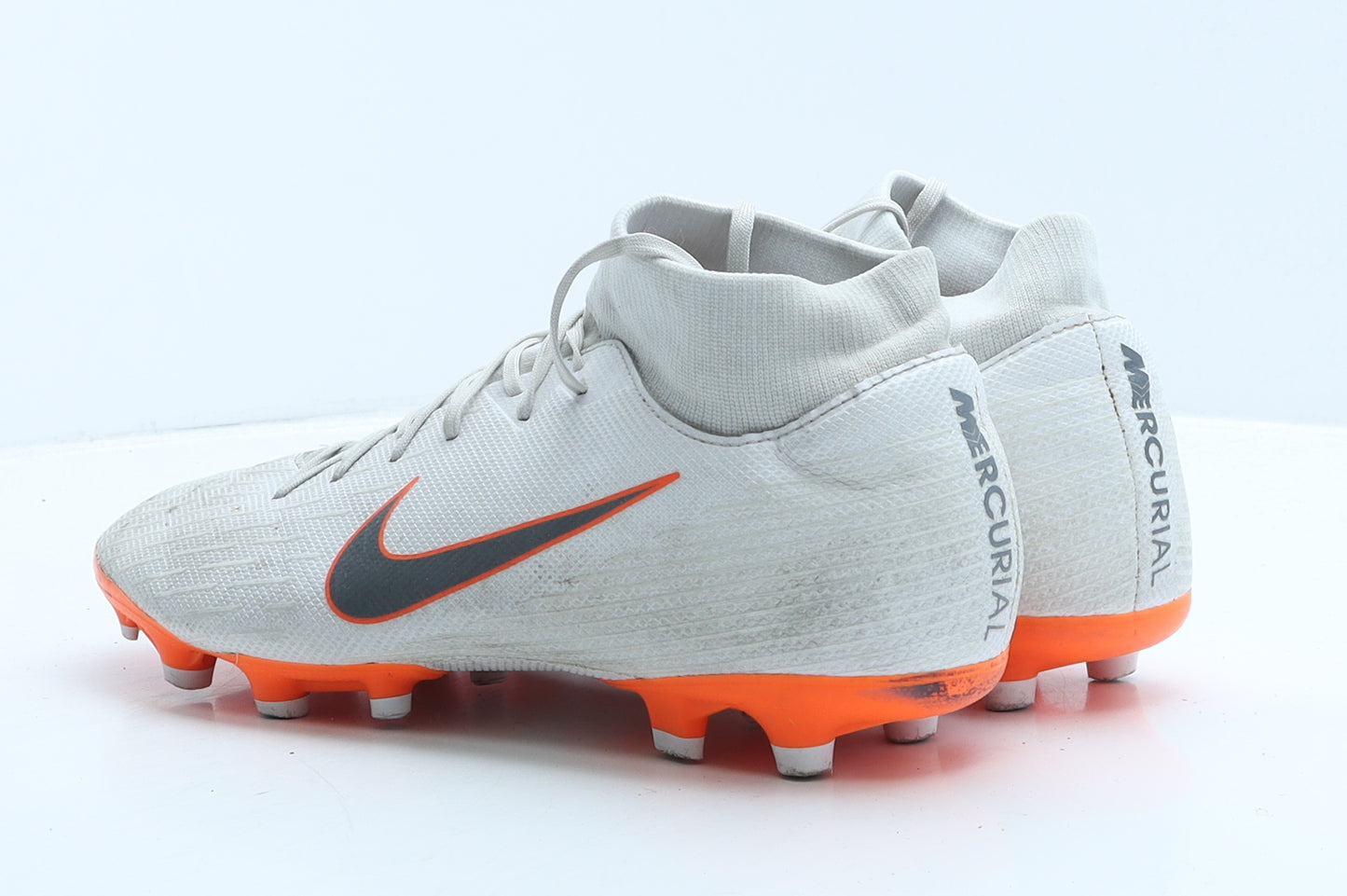 Nike Mens White Colourblock Leather Trainer UK 10 45 - Football boots