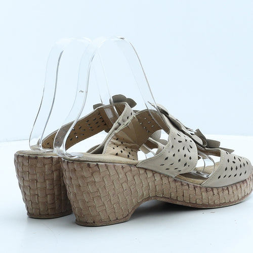 Preworn Womens Beige Geometric Leather Mule Heel UK 6 39 - Flowers