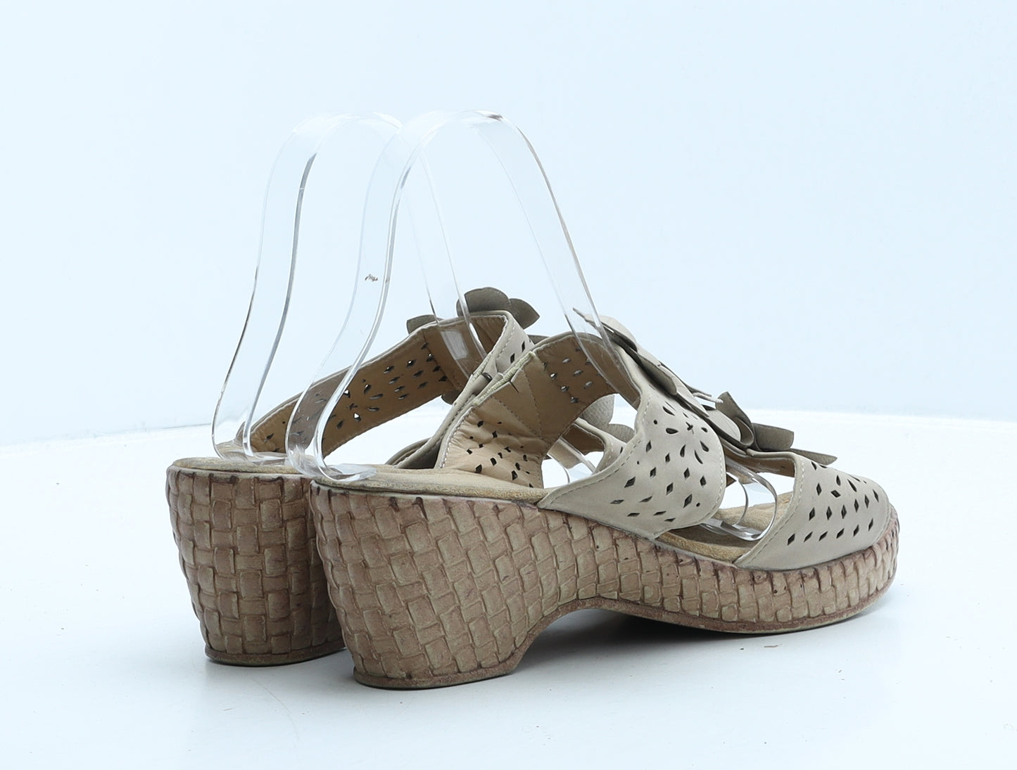 Preworn Womens Beige Geometric Leather Mule Heel UK 6 39 - Flowers