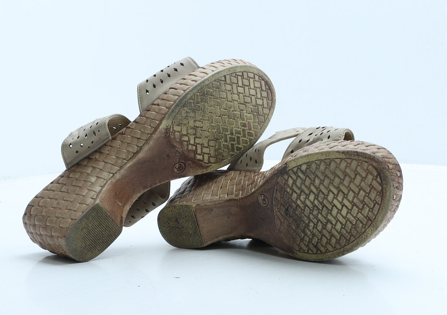 Preworn Womens Beige Geometric Leather Mule Heel UK 6 39 - Flowers