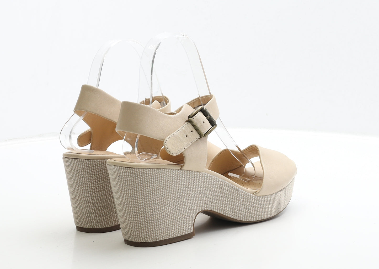 Clarks Womens Beige Leather Platform Heel UK 6 39.5