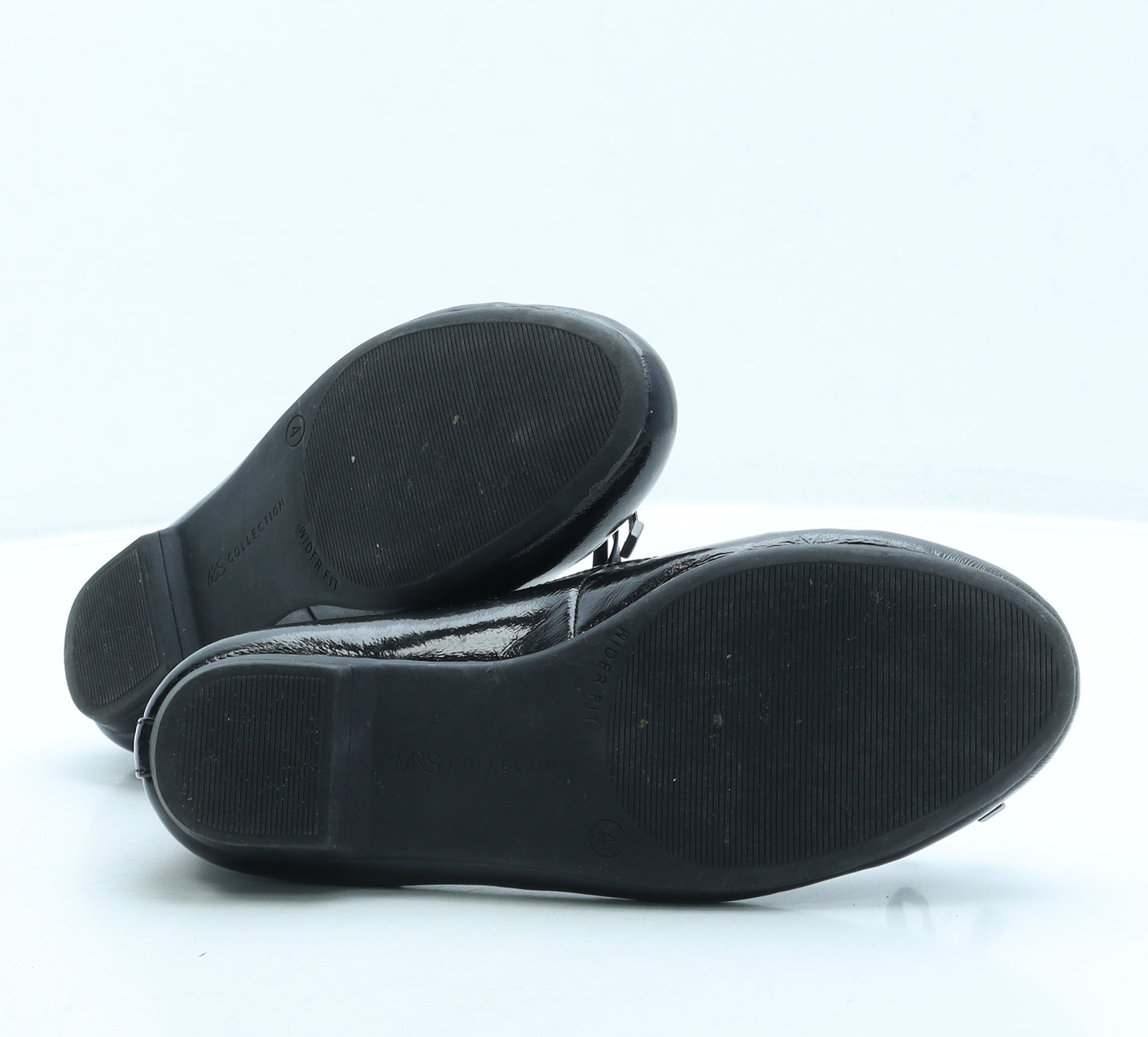 Marks and Spencer Womens Black Leather Ballet Flat UK 4 - Wide Fit