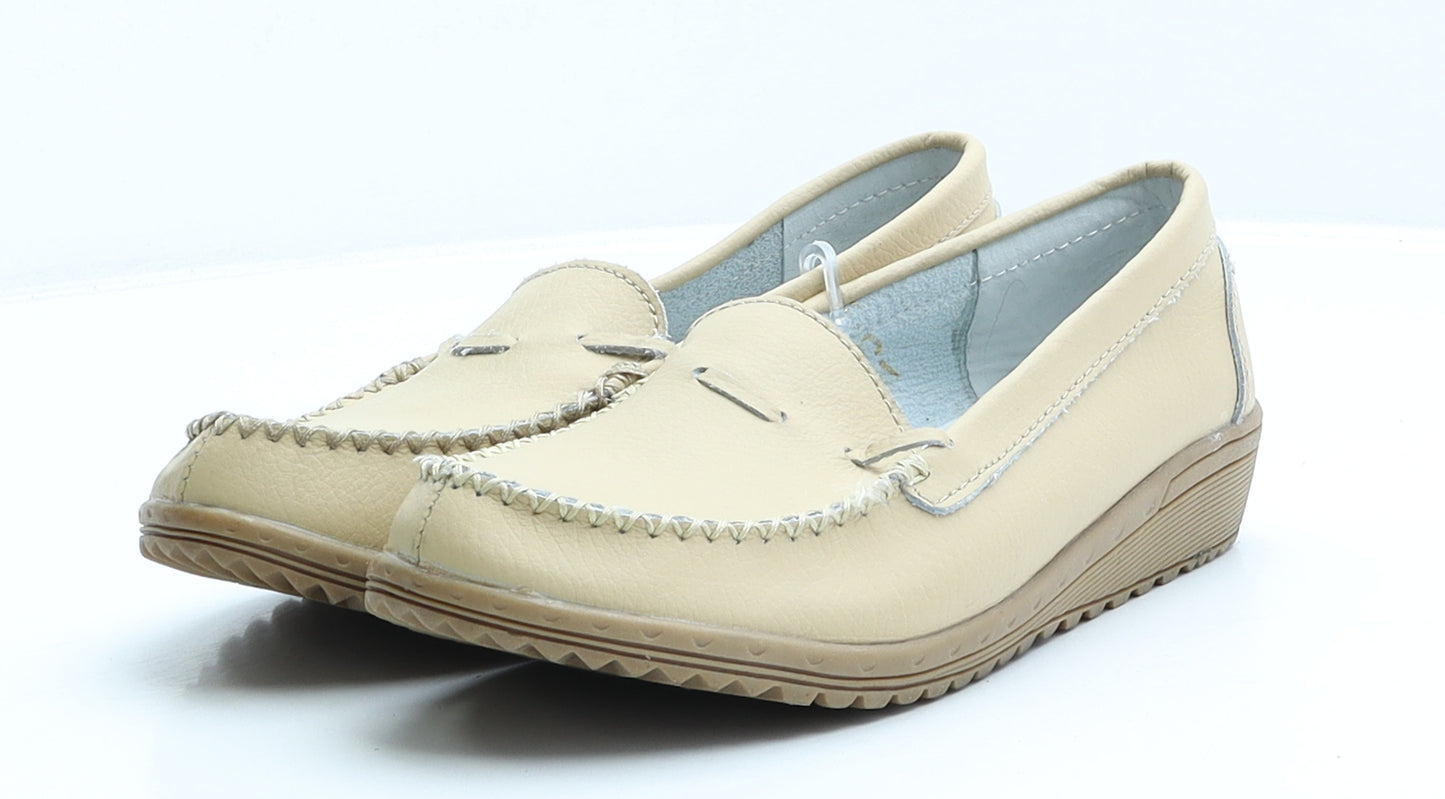 Clifford James Womens Beige Leather Boat Shoe Flat UK 6 39