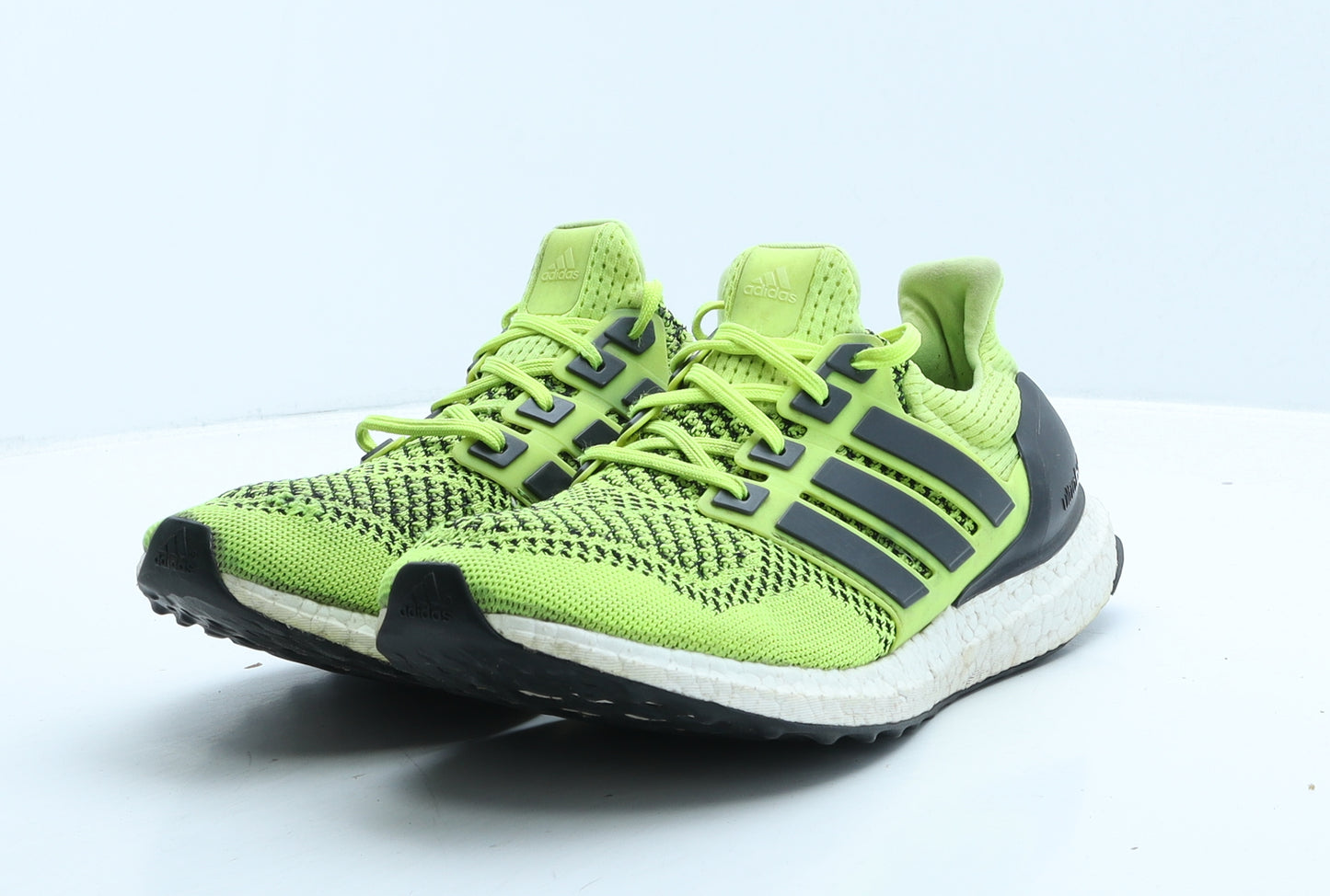 adidas Mens Green Colourblock Fabric Trainer UK 8 42 - Ultra boost